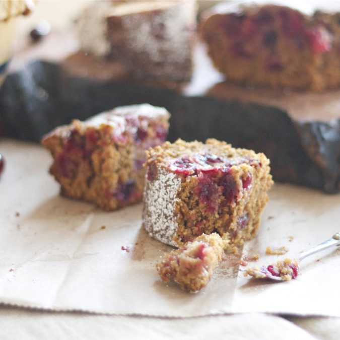 Sticky Cranberry Gingerbread 